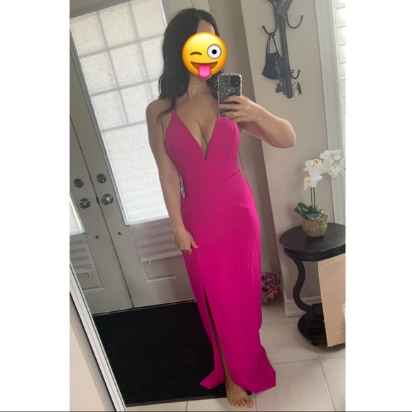 ⚠️SOLD⚠️ Gorgeous (Hot Pink) Aidan Mattox Dress - Picture 2 of 10